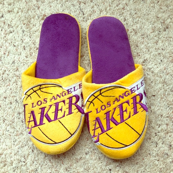 LA Lakers Other - LA Lakers Lounge Slippers